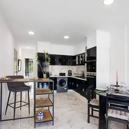 Luxury T2 Near Armacao De Pera & Albufeira Algarve * Alcantarilha