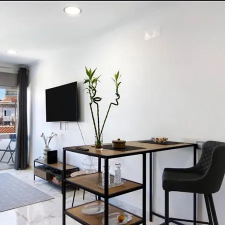 Luxury T2 Near Armacao De Pera & Albufeira Algarve Apartment *