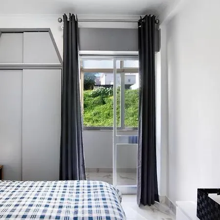 Apartment Luxury T2 Near Armacao De Pera & Albufeira Algarve