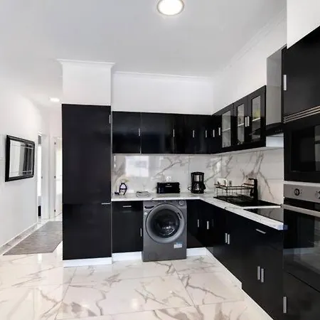 Luxury T2 Near Armacao De Pera & Albufeira Algarve Apartment Alcantarilha